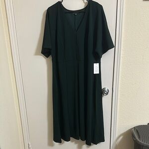 NWT Eloquii Elegant Dark Green Emerald MIDI Dress